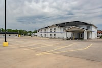 Motel 6 Augusta, KS