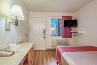 Motel 6 Fairfield, CA - North