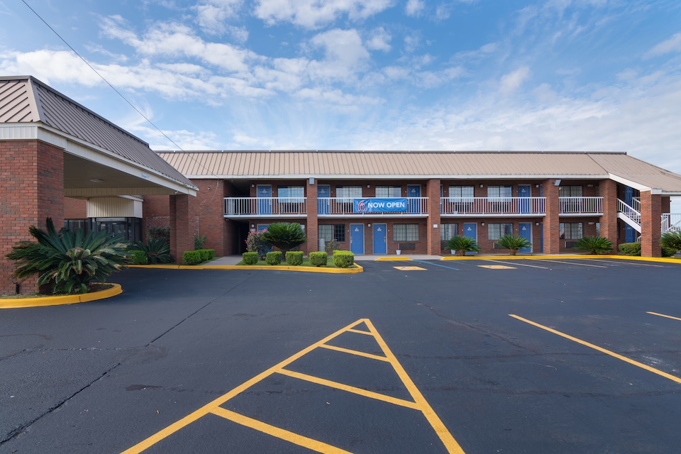 Motel 6 Montgomery, AL - Coliseum, Montgomery Central AL, Montgomery AL