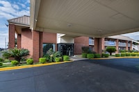 Motel 6 Montgomery, AL - Coliseum