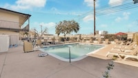 Motel 6 Austin, TX - Airport - South