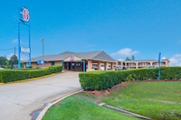 Motel 6 Marshall, TX