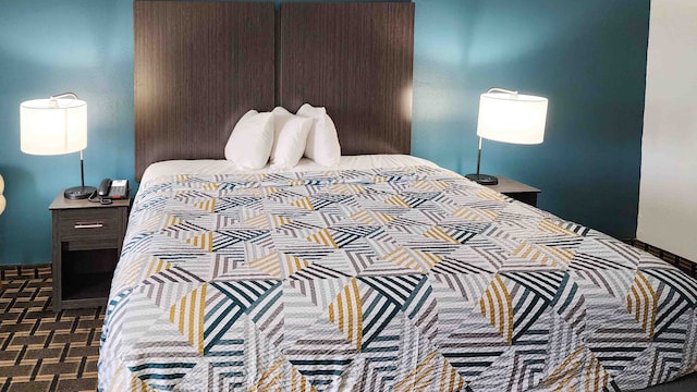 1 King Bed | Mobil Access Tub Nsmk Micfridg