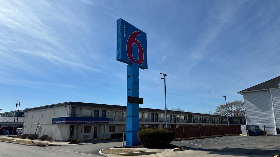 Motel 6 Joliet, IL - I-80, Joliet, Joliet