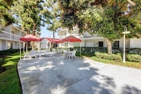 Motel 6 Santa Ana, CA - Irvine - Orange County Airport