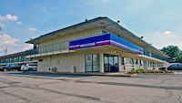 Motel 6 Pittsburgh, PA - Crafton