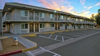 Studio 6 Victorville, CA - Apple Valley