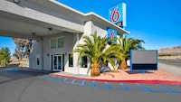 Studio 6 Victorville, CA - Apple Valley