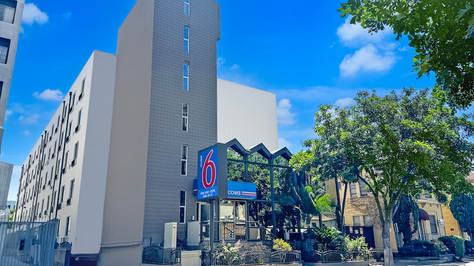 Motel 6 Hollywood, CA - Los Angeles, C90028, Los Angeles