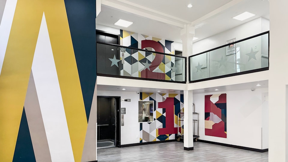 Motel 6 Hollywood, CA - Los Angeles, C90028, Los Angeles