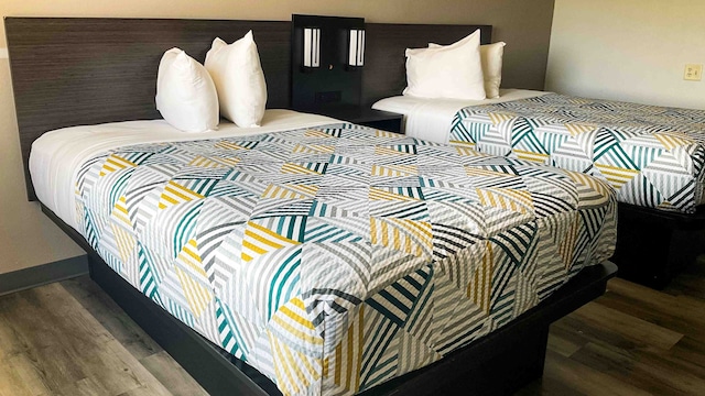 2 Queen Beds | Non-Smoking