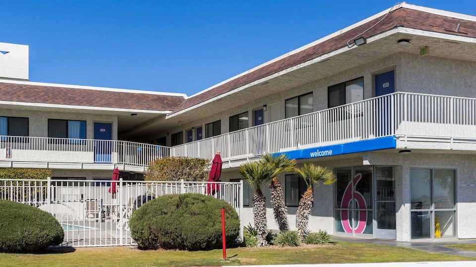 Motel 6 Mojave, CA, Mojave_g6_100, Mojave