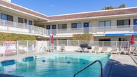 Motel 6 Mojave, CA