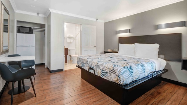 1 King Bed | Non-Smoking, Micfridge