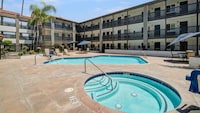 Motel 6 Ontario, CA - Convention Center Airport