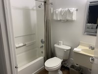 Studio 6 Extended Stay - Hampton, VA - Langley AFB Area