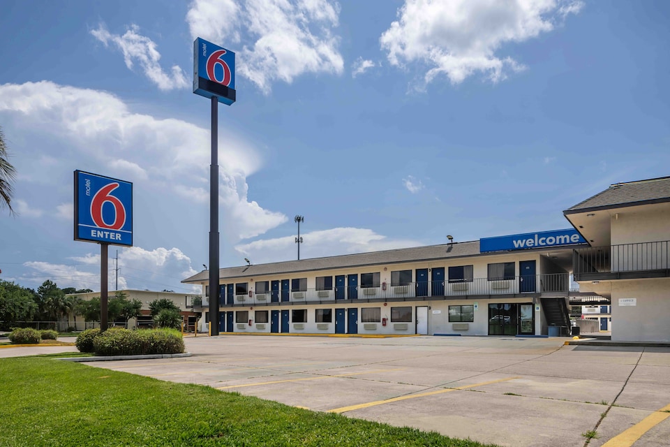 Motel 6 Slidell, LA - New Orleans, Slidell, Slidell