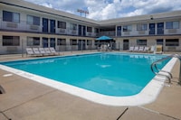 Motel 6 Slidell, LA - New Orleans