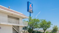 Motel 6 Williams, CA