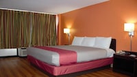 Motel 6 Roseville, MN - Minneapolis North