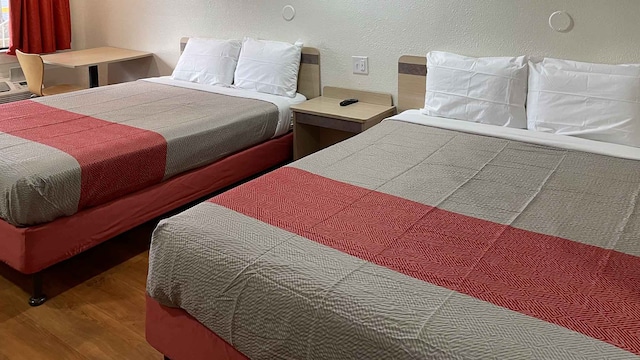 2 Queen Beds | Non-Smoking, Micfridge