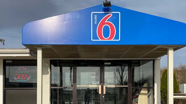 Motel 6 Hagerstown, MD