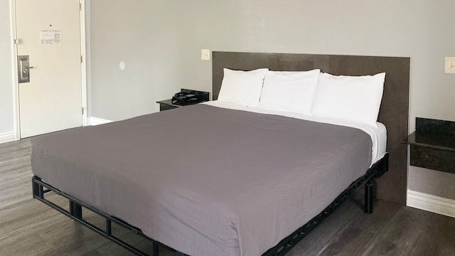 1 Full Bed | Mob Acc RI Shwr Nsmk Micfridge