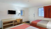 Motel 6 Denver, CO – Downtown