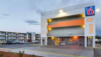 Motel 6 Denver, CO – Downtown