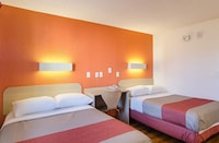 Motel 6 Denver, CO – Downtown