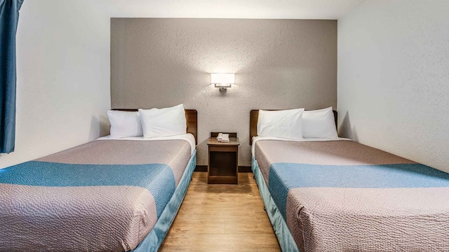 2 Full Beds | Non-Smoking, Micfridge