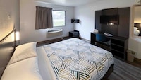 Motel 6 Glenview, IL - Chicago North