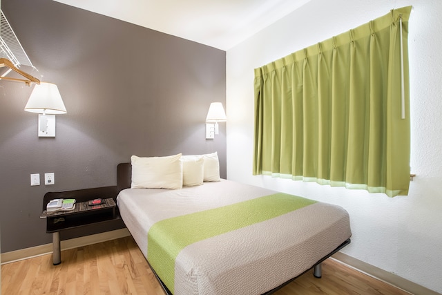 1 Queen Bed | Non-Smoking, Kitchen