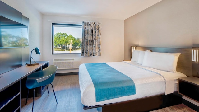 1 Queen Bed | Non-Smoking