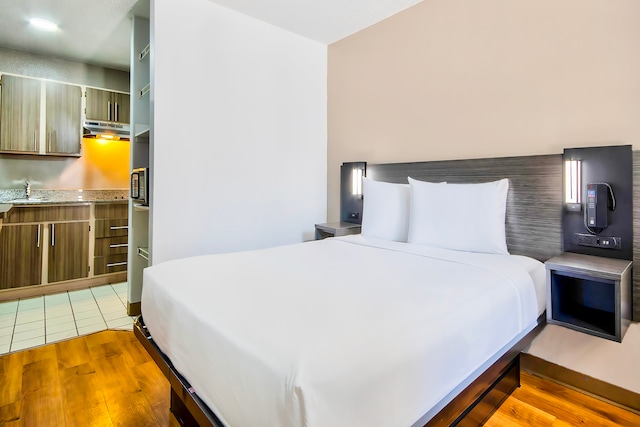 1 Queen Bed | Non-Smoking