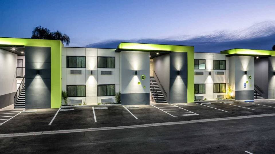 Motel 6 Canoga Park, CA, CANOGA PARK, CANOGA PARK