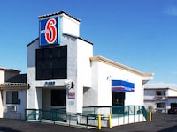 Motel 6 Canoga Park, CA