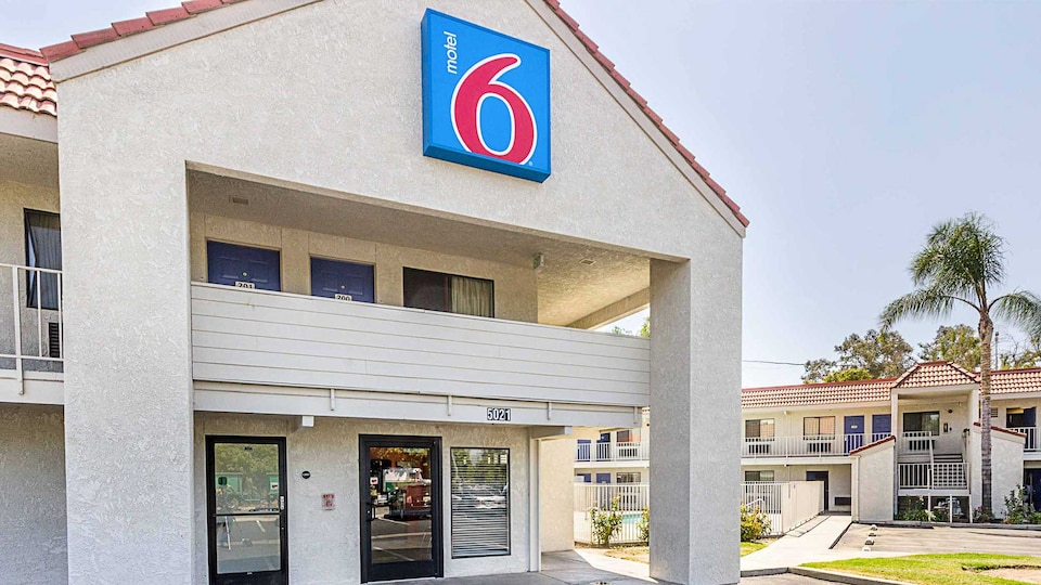 Motel 6 Fresno, CA, Fresno, Fresno
