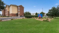 Studio 6 Lenexa, KS - Overland Park