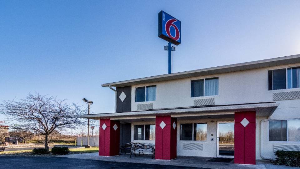 Motel 6 Barkeyville, PA, HARRISVILLE, HARRISVILLE