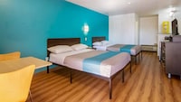 Motel 6 Portland, OR  Mall 205