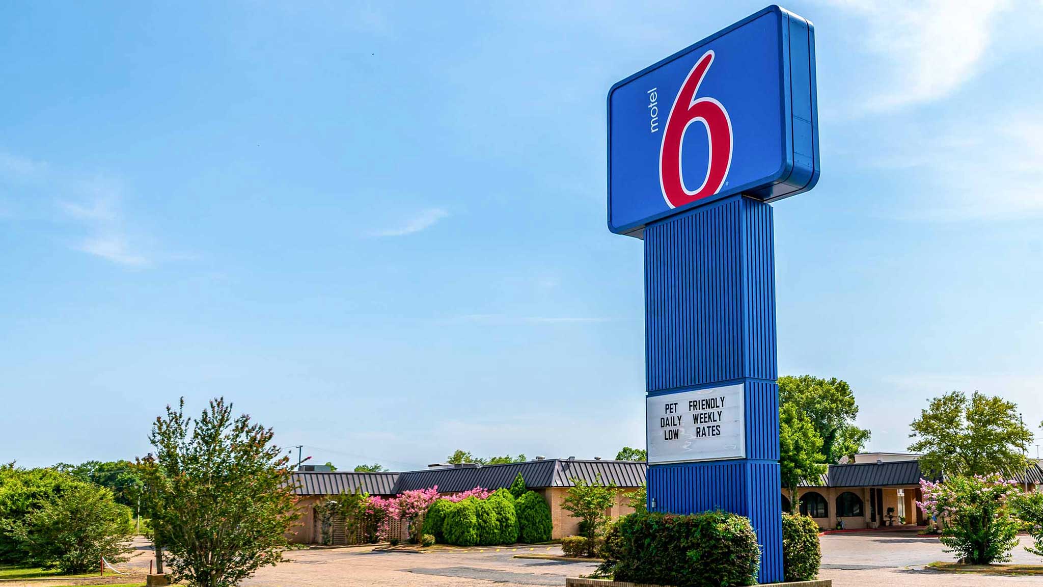 Motel 6 Natchitoches, LA | Affordable & Best Price