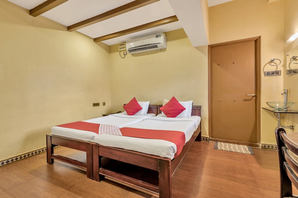 Flagship 2207 Hotel Transit, Begumpet, Hyderabad
