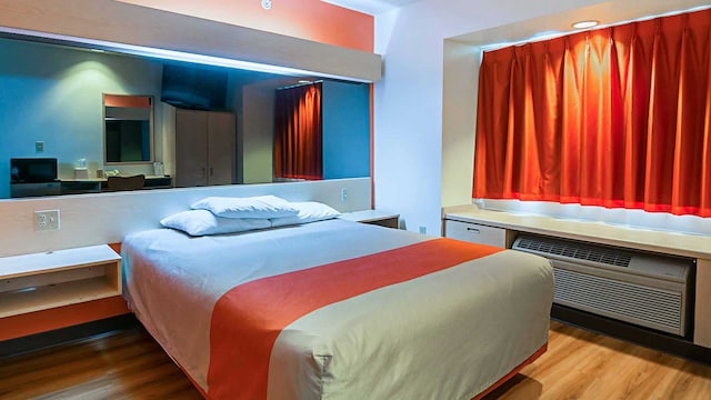 1 Queen Bed | Non-Smoking