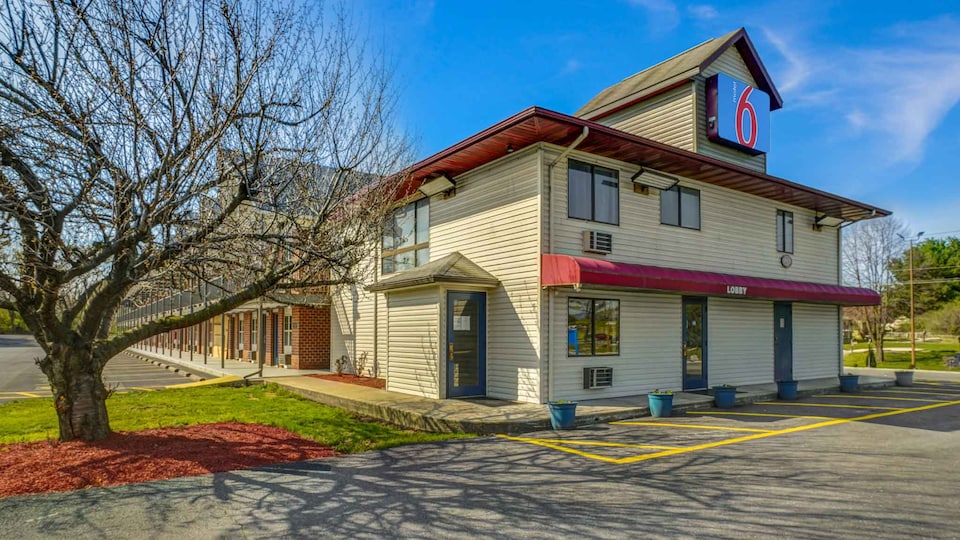 Motel 6 Carlisle, PA - Cumberland Valley, Carlisle_g6, Carlisle