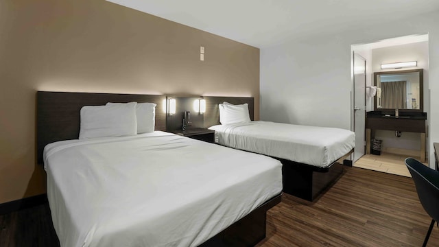 2 Full Beds | Non-Smoking, Micfridge