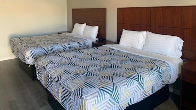 2 Queen Beds | Non-Smoking, Micfridge