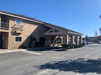 Motel 6 Soledad, CA