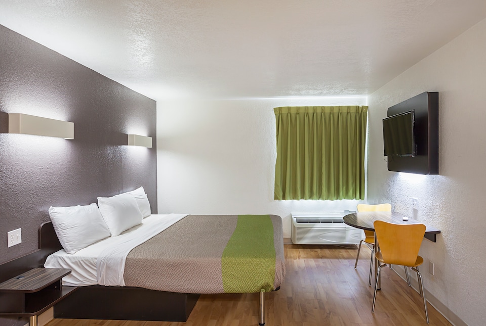 Studio 6 Fort Worth, TX - Meacham, Fort Worth_g6, Fort Worth