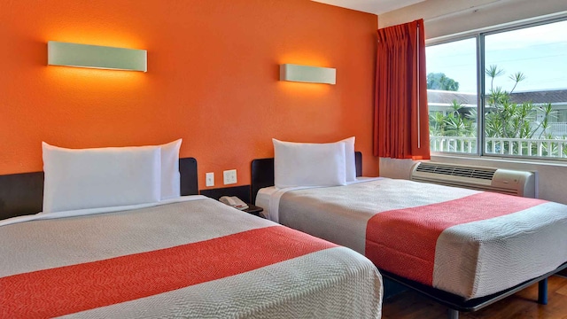 2 Full Beds | Mini Fridge